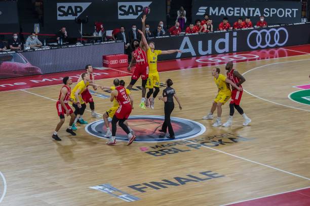 [国]小组赛第二战 中国U20男“以我为主”.