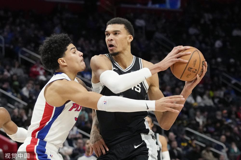 他能留在球 他能留在球